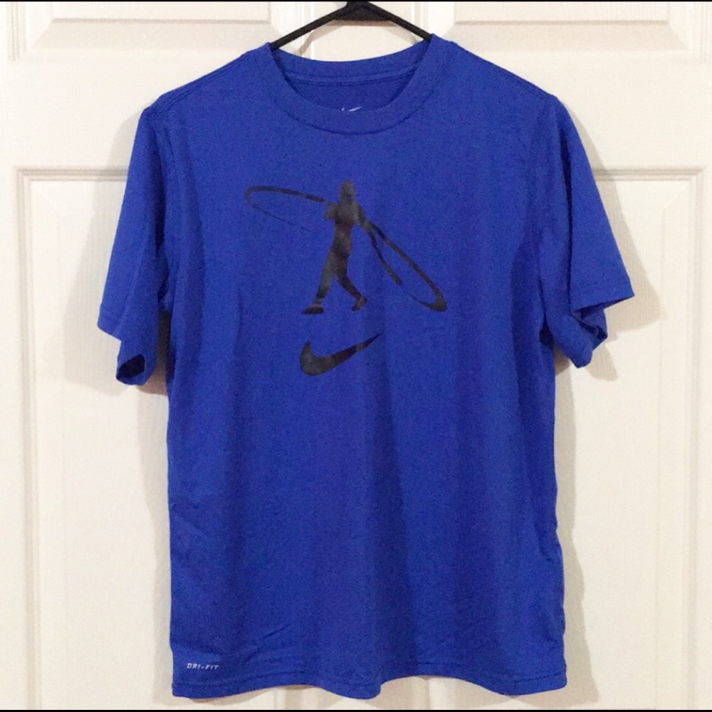 ❣️FINAL MARKDOWN❣️EUC Nike Dri-Fit Shirt - Picture 2 of 5